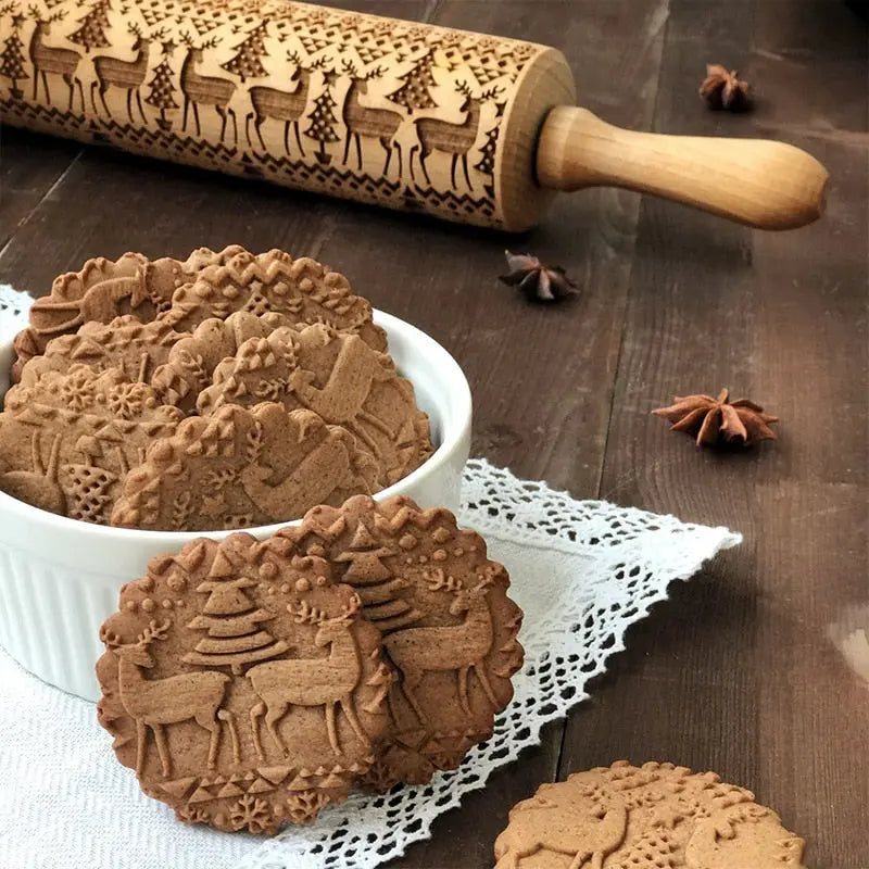 Merry Christmas Elk Wooden Print Rolling Pin Christmas Home Decorations Navidad Decor Noel Dessert Tools New Year 2020 DIY Craft eprolo